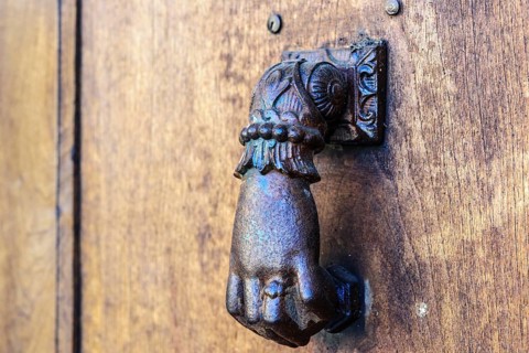 Door knocker