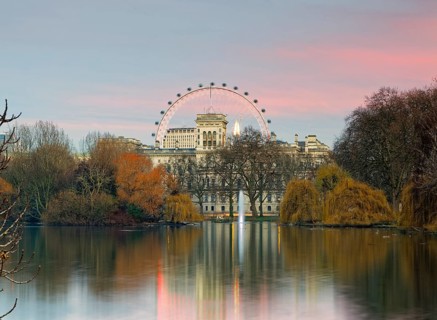 St. James's Park with London Eye and St. James's Park Lake