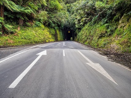 Tunnel