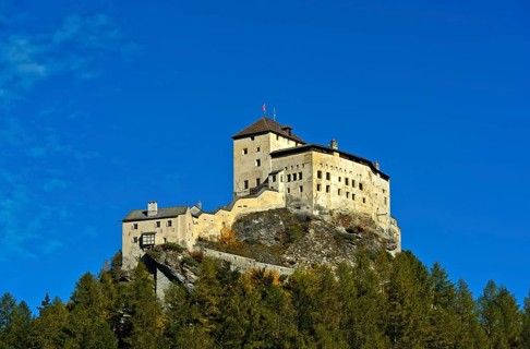 Tarasp Castle