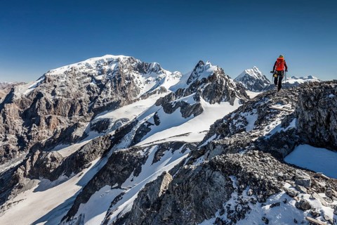 Mountain climbers on the Trafoierjoch Stelvio