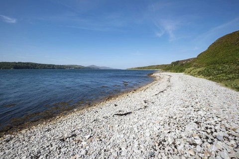Shingle beach at Sound of Islay