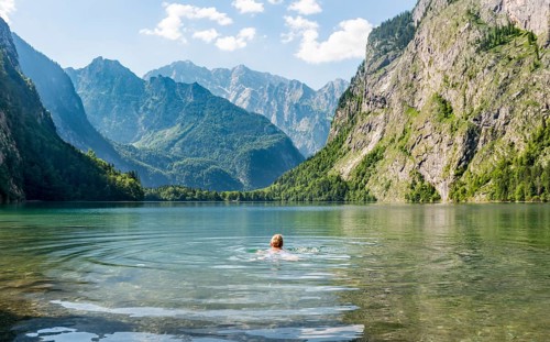 Frau bathing in the Obersee