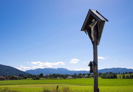 Wayside cross in Reichersbeuern