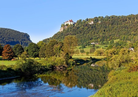 Werenwag Castle overlooking the Danube