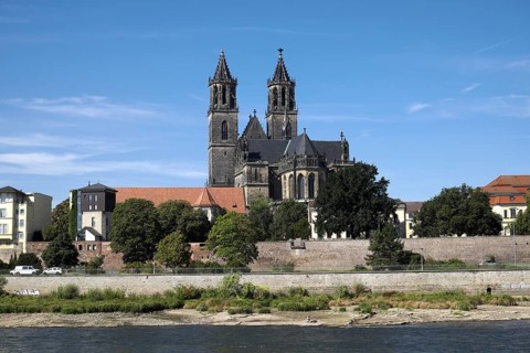 Magedeburg Cathedral on the Elbe