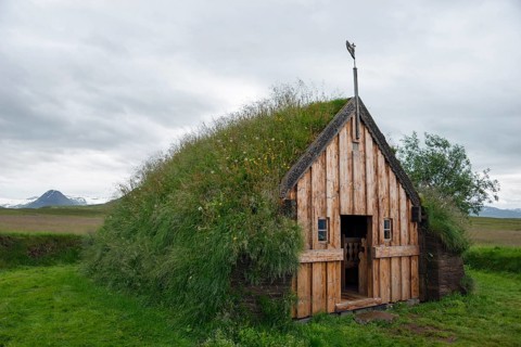 Turf Church of Grof