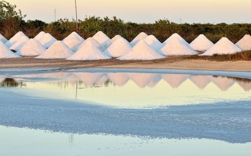 Raised salt cones