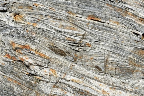 Cross-section and structure of Lewis gneiss