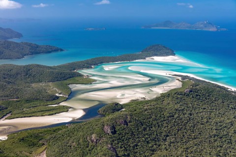 View to Hill Inlet and Whitehaven beach