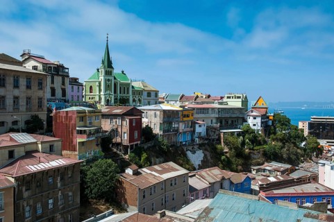 Overlook over colourful houses