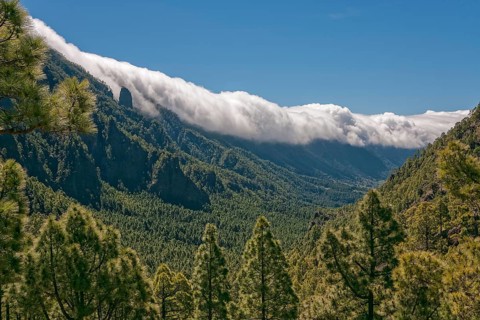 Cloud wall over mountain region