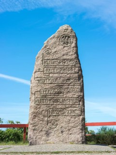 Boulder with modern inscription on the Blabjerg