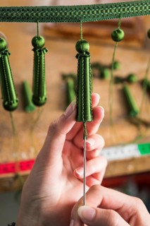 Passementerie maker
