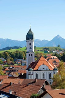 View of Nesselwang in front of the Alps