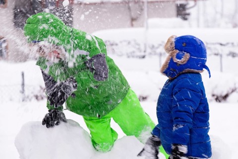 Snowball fight