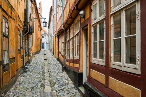 Alley in historic centre of Helsingor