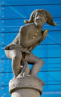 Eulenspiegel fountain with statue of Till Eulenspiegel