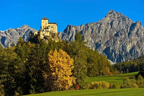 Autumn landscape with Tarasp Castle