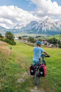 Cyclist on bike tour with mountain bike