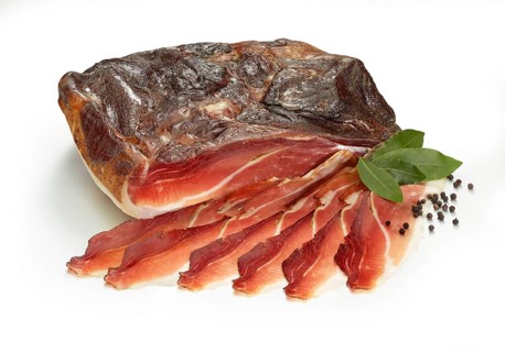 South Tyrolean ham with bay leaves