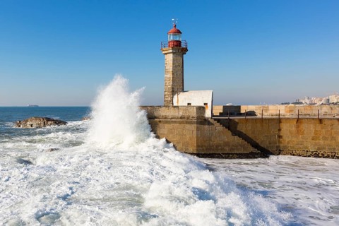 Lighthouse Foz do Douro
