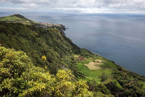 View from Miradouro da Faja do Conde to the east coast