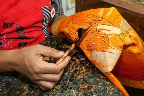 Batik crafting