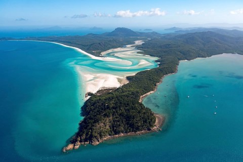 Whitehaven Beach and Hill Inlet river meanders