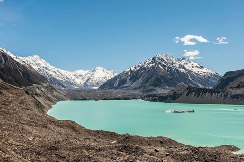 Tasman Glacier and turquoise glacier lake