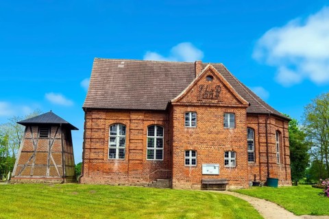 Village church Balow