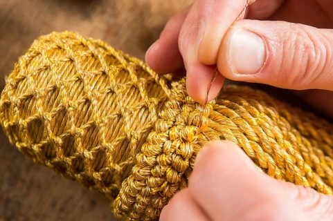 Passementerie maker