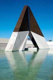 Monument to the veterans of overseas