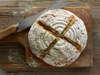 Artisan sour dough wholemeal seed bread with white