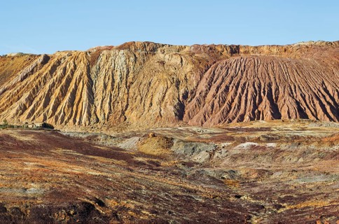 Mineral-rich ground and rocks