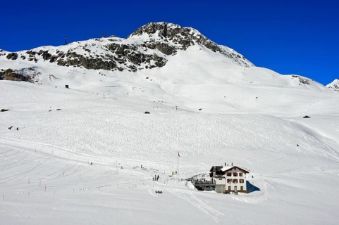 Battmer-Hittaunter mountain cottage in front of Bettmerhorn Aletsch Arena