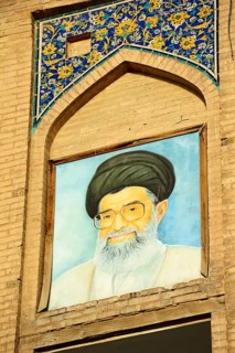 Portrait of Ayatollah Chamenei on the Ali Qapu Palace