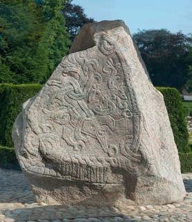 The Great Jelling with animal depictions