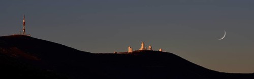 Crescent moment over Teide Observatory