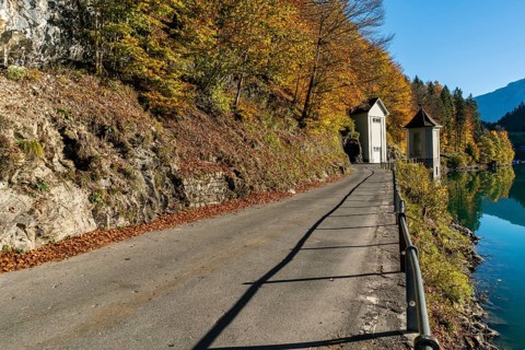 Praglpass with Klontalersee