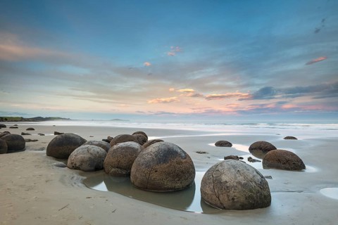 Moeraki Boulders on the beach