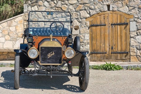 Vintage car