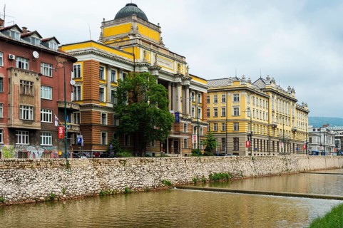 Sarajevo University and Miljacka river