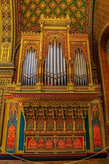 Golden organ