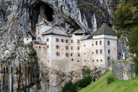 Cave castle Lueg