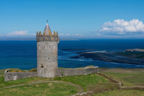 Doonagore Castle