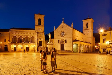 Palazzo Comunale and Basilica di San Benedetto