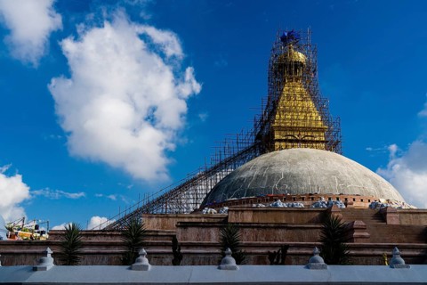 Scaffolding around upper part of Boudhanath