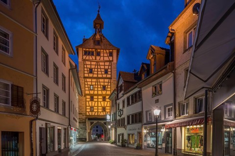 Hussenstrasse with Schnetz gate