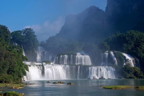 Ban Gioc Detian waterfalls